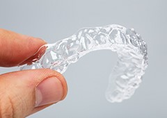 マウスピース矯正